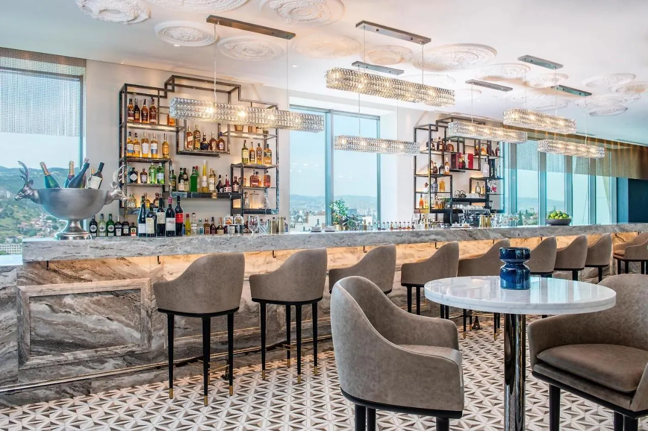 Ξενοδοχείο Sheraton Grand Tbilisi Metechi Palace