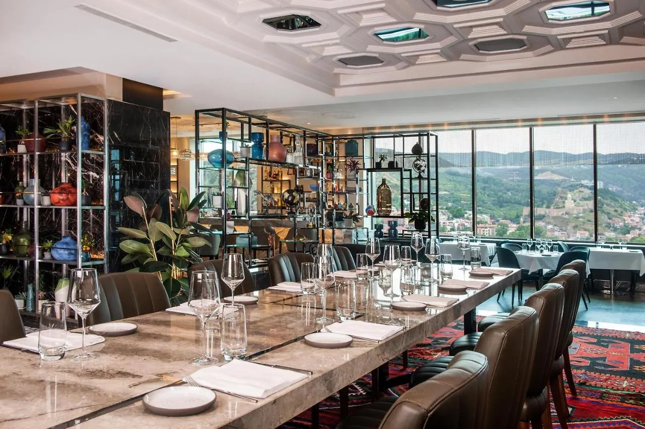 Sheraton Grand Tbilisi Metechi Palace Hotel