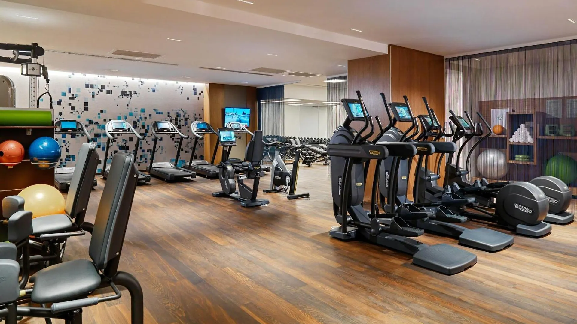 Hotel Sheraton Grand Tbilisi Metechi Palace
